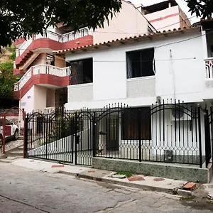 hostal-villa-del-mar-rodadero.hotels-in-barranquilla.com/